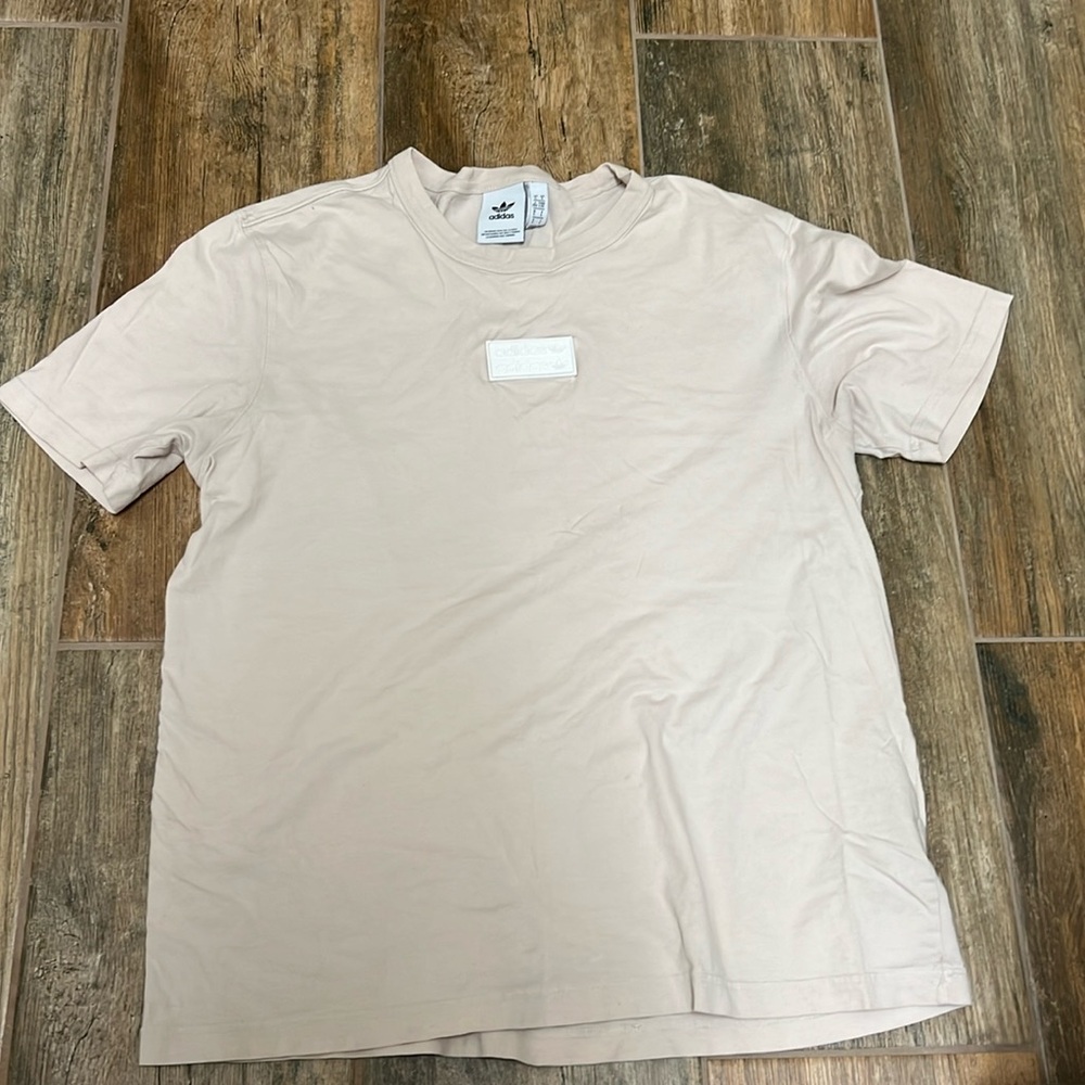 Adidas Creme L tee